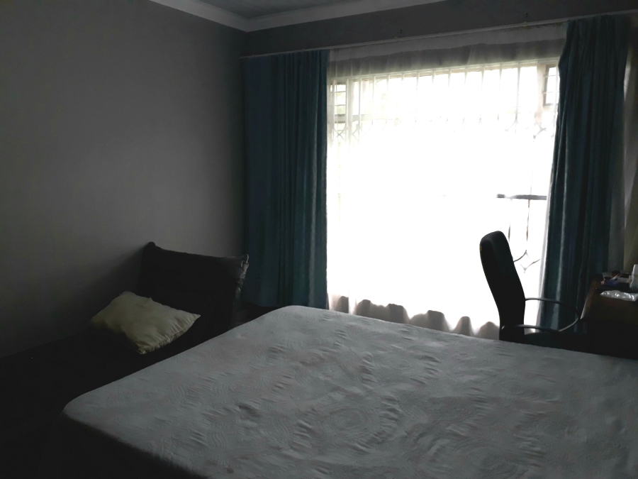 3 Bedroom Property for Sale in Geelhoutpark North West